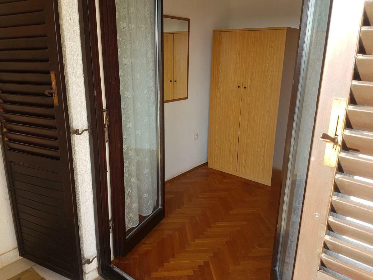 Apartments Zova Medulin Exterior photo